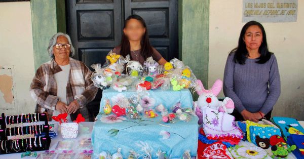 Fortalece DIF San Pedro Cholula la econom&iacute;a de mujeres con la 9&ordf; Feria del Emprendimiento