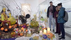 Conmemora Universidad para Adultos BUAP el D&iacute;a de Muertos