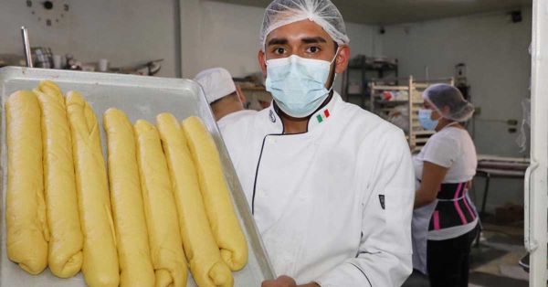 Alista DIF Puebla Capital la Rosca de Reyes m&aacute;s grande del mundo