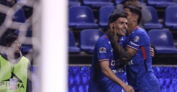 Vence Cruz Azul al Puebla como local en el Cuauht&eacute;moc