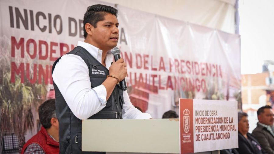 Comienza Omar Mu&ntilde;oz remodelaci&oacute;n de la Presidencia Municipal