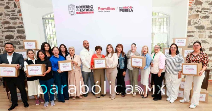Encabeza Ceci Arellano la entrega de raciones alimentarias a 17 casas alimentarias