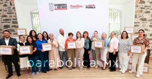 Encabeza Ceci Arellano la entrega de raciones alimentarias a 17 casas alimentarias