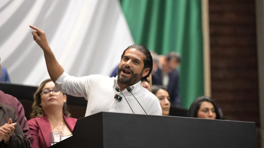 No se vulneran derechos en reforma electoral: Miguel Carrillo