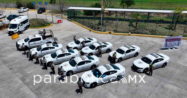 Encabeza Armenta la ceremonia de Cambio de Mando de la Guardia Nacional