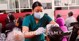 Beneficia a 500 poblanos la Jornada Gratuita de Cirug&iacute;as de Cataratas: DIF