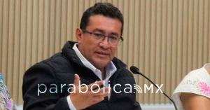 Pone P&aacute;vel Gaspar ejemplo con prueba antidoping en el Congreso