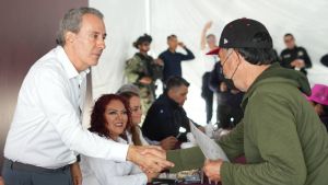 Realiza Pepe Chedraui "D&iacute;a del Pueblo" en Loma Bella
