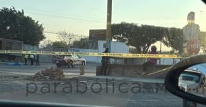 Muere motociclista tras ser atropellado en Tehuac&aacute;n; el responsable huy&oacute;