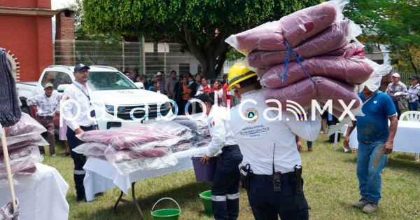 Apoya Protecci&oacute;n Civil a 250 personas afectadas por lluvias en Tlaola