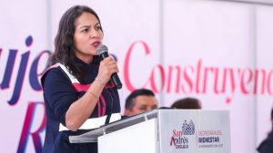 Entregan apoyo y financiamiento a emprendedoras de San Andr&eacute;s