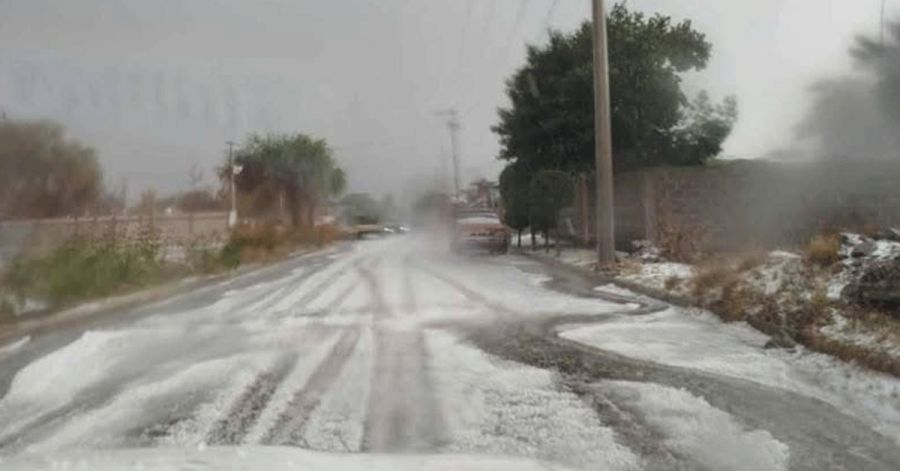 Sorprende granizada en Tlacotepec de Benito Ju&aacute;rez