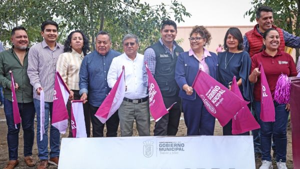 Arranca alcalde Omar Mu&ntilde;oz construcci&oacute;n de la Estancia de D&iacute;a