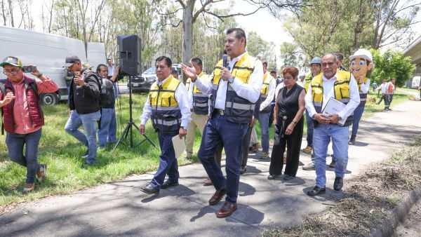 Dej&oacute; la oposici&oacute;n destrozada la ciudad: Armenta