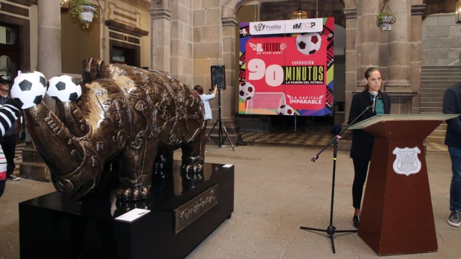 Inaugura Comuna la expo "90 minutos: la pasi&oacute;n del f&uacute;tbol"