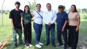Participa P&aacute;vel Gaspar en faena en el municipio de Chietla