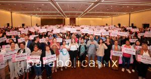 Encabeza Ceci Arellano la entrega de cheques del Programa de Obra Comunitaria 2026