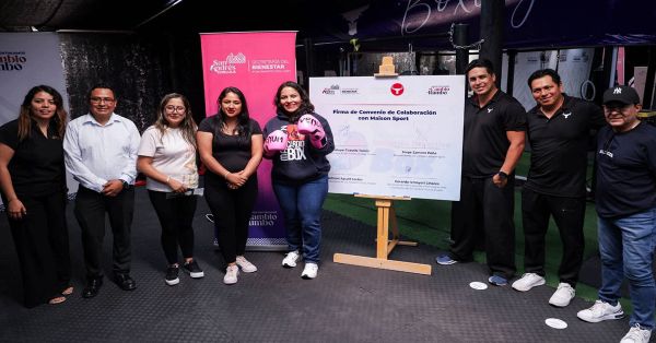 Impulsa Lupita Cuautle el deporte con firma de convenio en beneficio de la ni&ntilde;ez y juventud