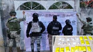 Asegura FGE inmueble y dosis de presunta droga en la colonia Benito Ju&aacute;rez