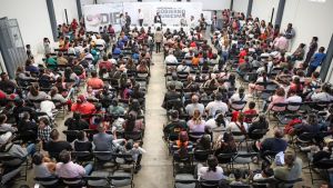 Entrega Gobierno de Cuautlancingo lentes a 476 estudiantes