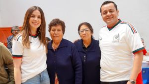 Celebra DIF Texmelucan D&iacute;a del Padre en estancia Nuevo Amanecer