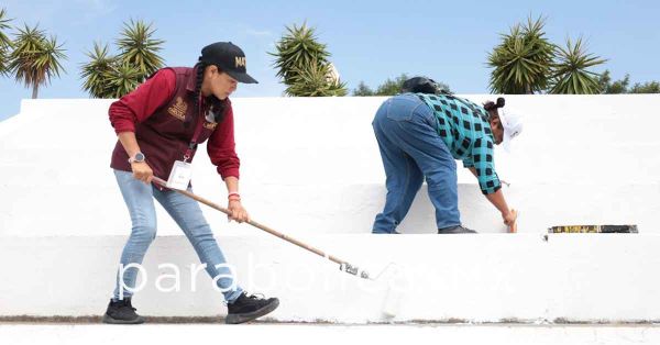 Dignifica DIF Cholula &aacute;reas deportivas en San Crist&oacute;bal Tepontla