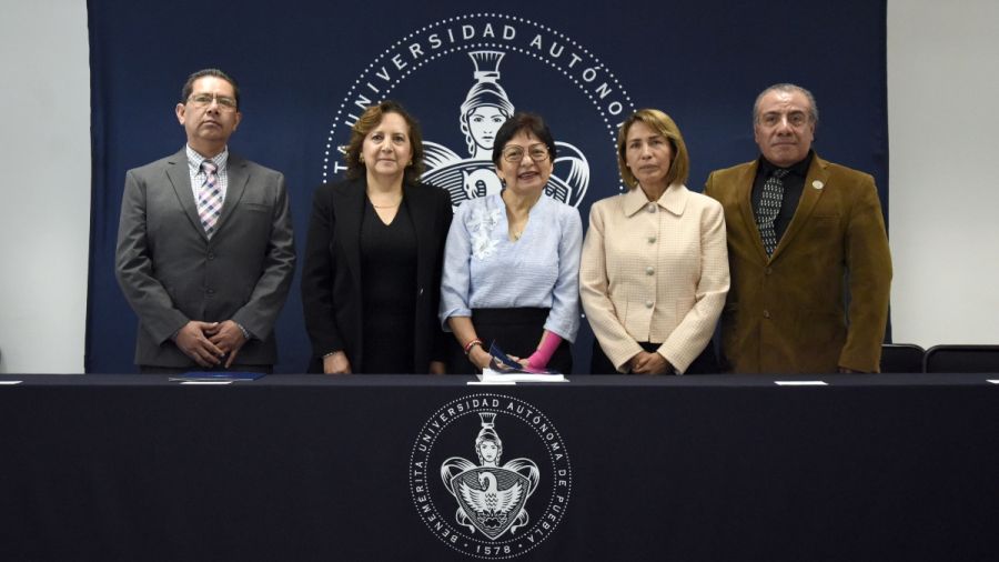 Preside rectora Primer Informe de la Facultad de Ingenier&iacute;a Qu&iacute;mica BUAP