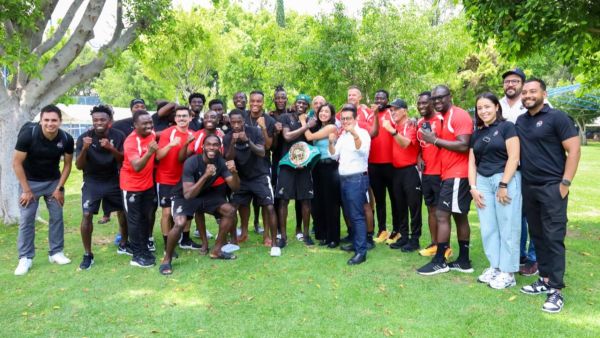 Ya est&aacute; en Puebla la Selecci&oacute;n de Ghana; fue recibida por &ldquo;La Bonita&rdquo; S&aacute;nchez