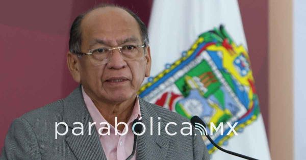 Seguir&aacute; Lupita B&aacute;rcenas al frente del ayuntamiento de Acatl&aacute;n: Segob